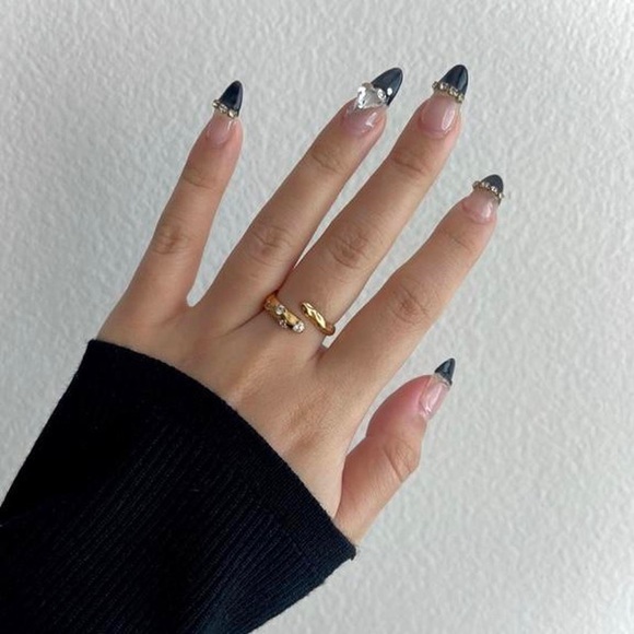 Jewelry - CLOSING SALE! 18K Gold Plated Adjustable Serpend Ring